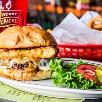 The Cherry Cricket signature dishes 720 Jammin' Poblano Burger
Cricket Royale
Fish Sandwich
